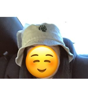 Bucket hat for women